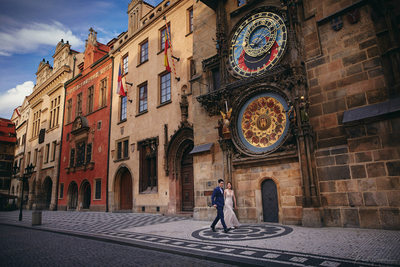 walking under the Astronomical Clock 