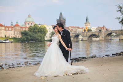 stylish couple from Macau pre wedding Prague