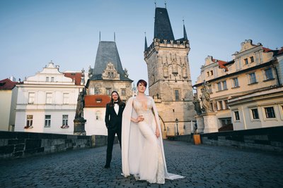 American Woman posing like a boss Charles Bridge