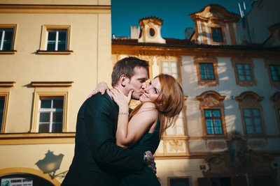 quirky lovers near Loreto