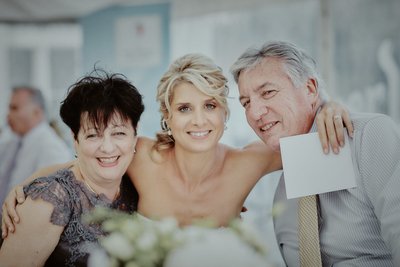 bride & friends