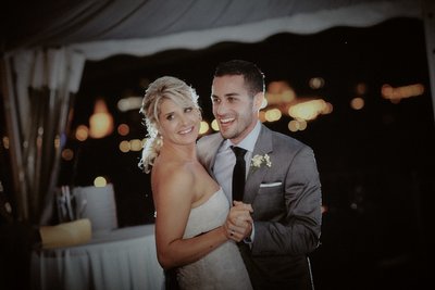 radiant bride & groom First Dance