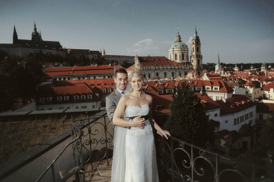 Michelle & Michal wedding portrait Vrtba Garden