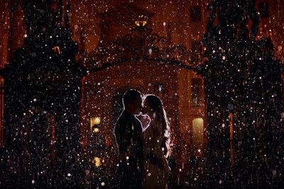 magical kiss in the rain Prague Castle