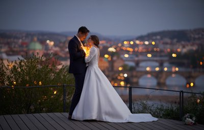 Exceptional wedding photography from Prague