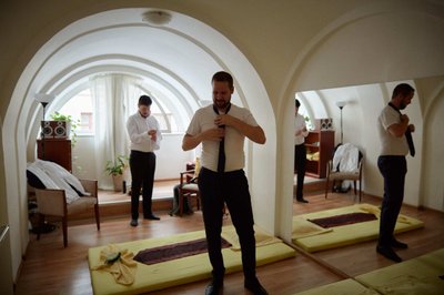 Groom preparation