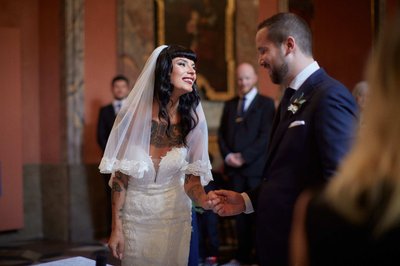 Happy Bride Mirror Chapel