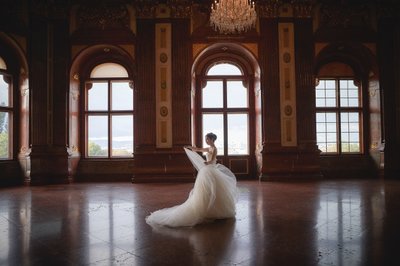 Bride twirling her veil