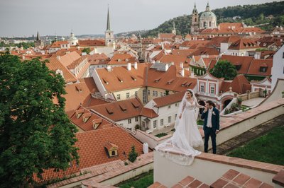 Bride & Groom enjoying the scenery high above the Ledebour Garden