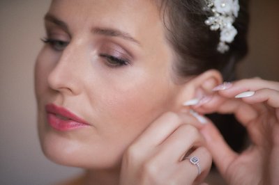 Elegant Bridal Preparation - Hotel Constance