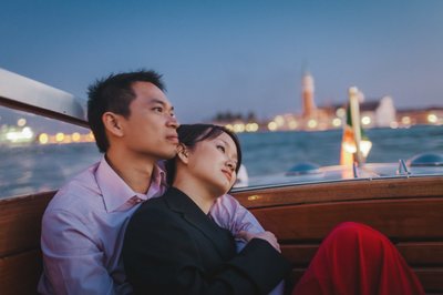 Enchanting Venice Love Story Photos