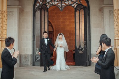 Hong Kong Newlyweds Exiting Castle HLuboka