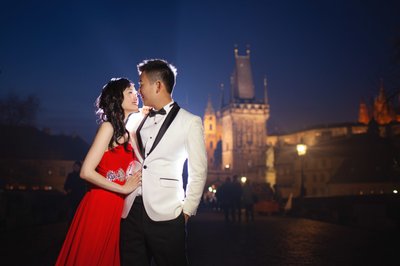 Timeless Romance Hong Kong Couple Charles Bridge