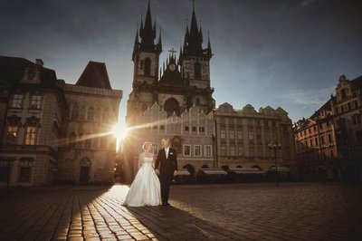 Newlyweds Enjoying Majestic Sunrise Prague Old Town