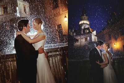 Newlyweds In The Rain Cesky Krumlov Castle Weddings