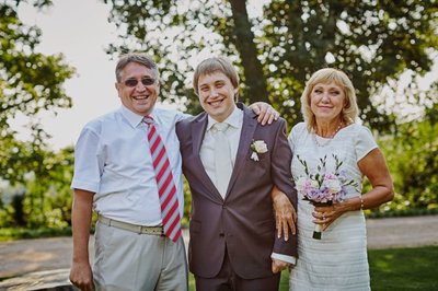 Groom and parents