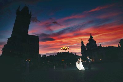 Hong Kong Newlyweds Old Town Sunset