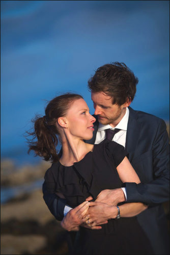 portrait of Brid & Nial during beach engagement session