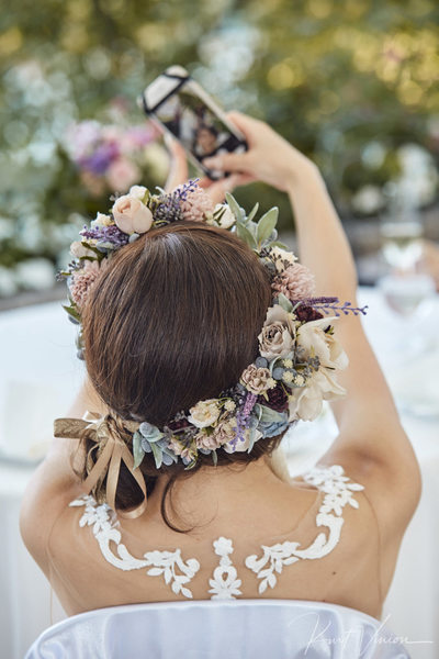 bridal selfie