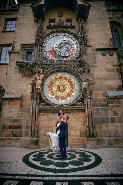 Spinning Bride Astronomical Clock