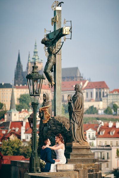 Crucifixion statue