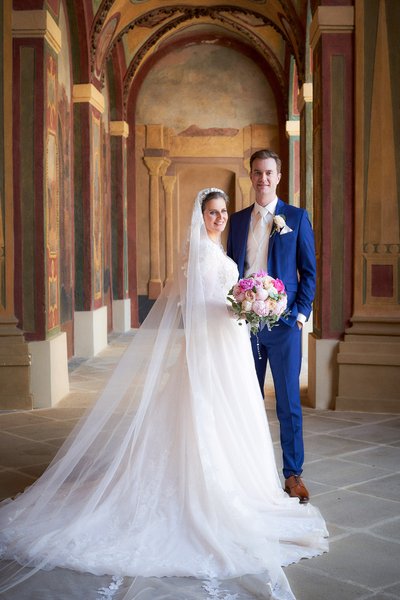 Gorgeous bride & groom at the Ledebour Garden