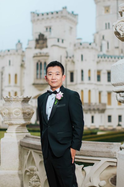 Elegant Hong Kong Groom Castle Hluboka Winter Wedding