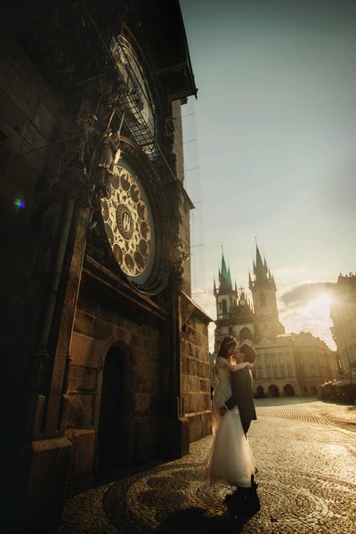 Unforgettable Romantic Embrace Old Town