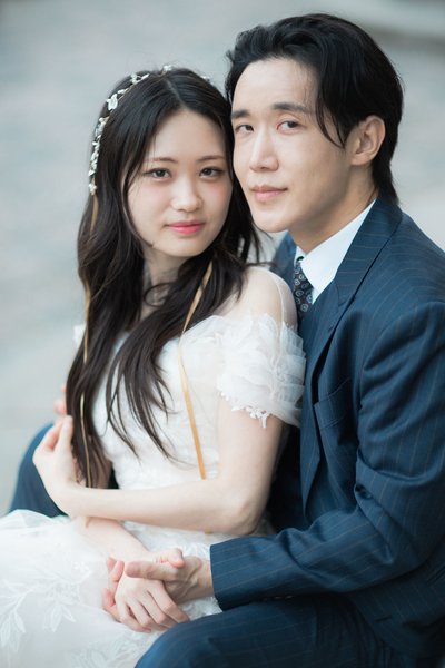The Gorgeous South Korean Newlyweds