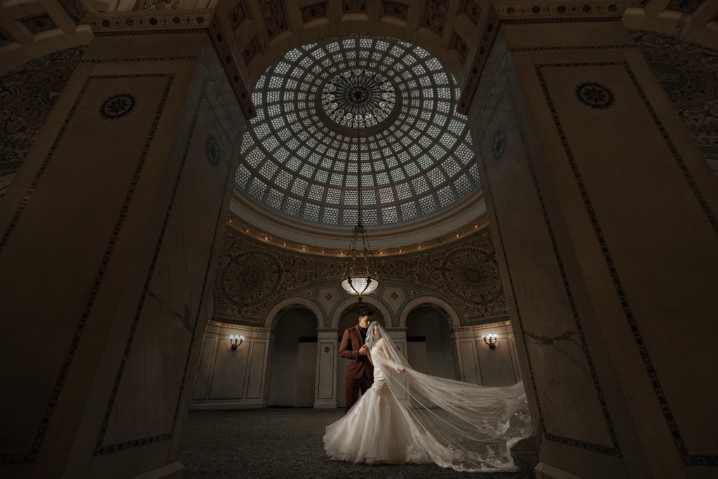 Chicago Cultural Center Wedding Photography