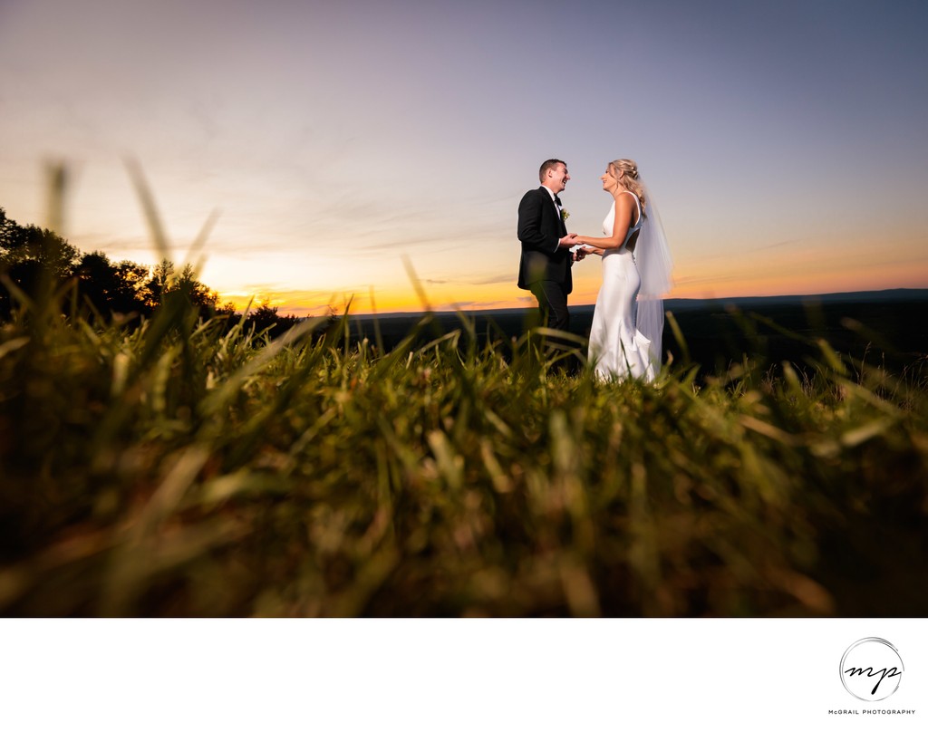 happy groom and bride sunset country golf estate