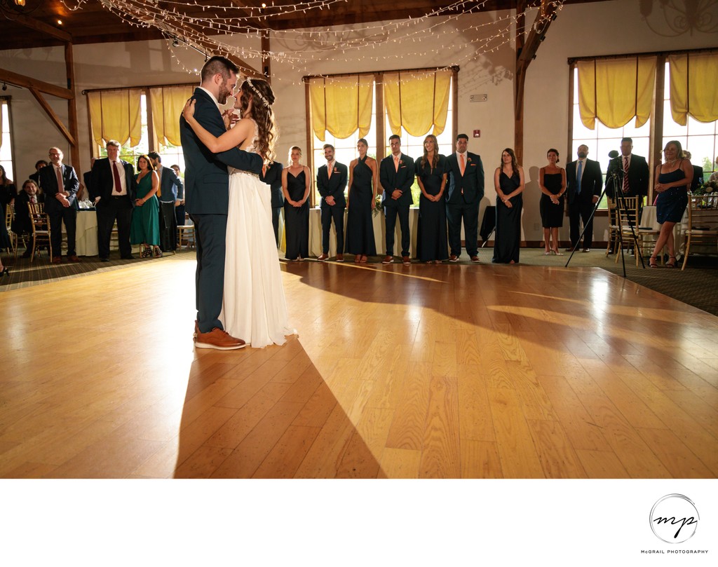 A Magical First Dance: The Bride and Groom's Special Moment