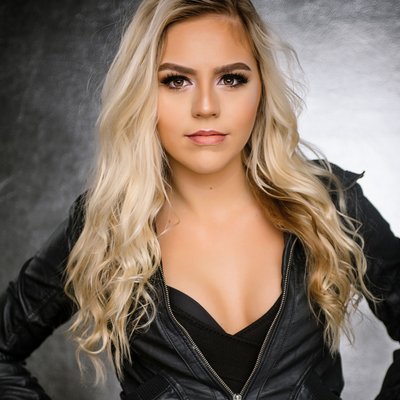 Beauty Headshot Photography Dubuque