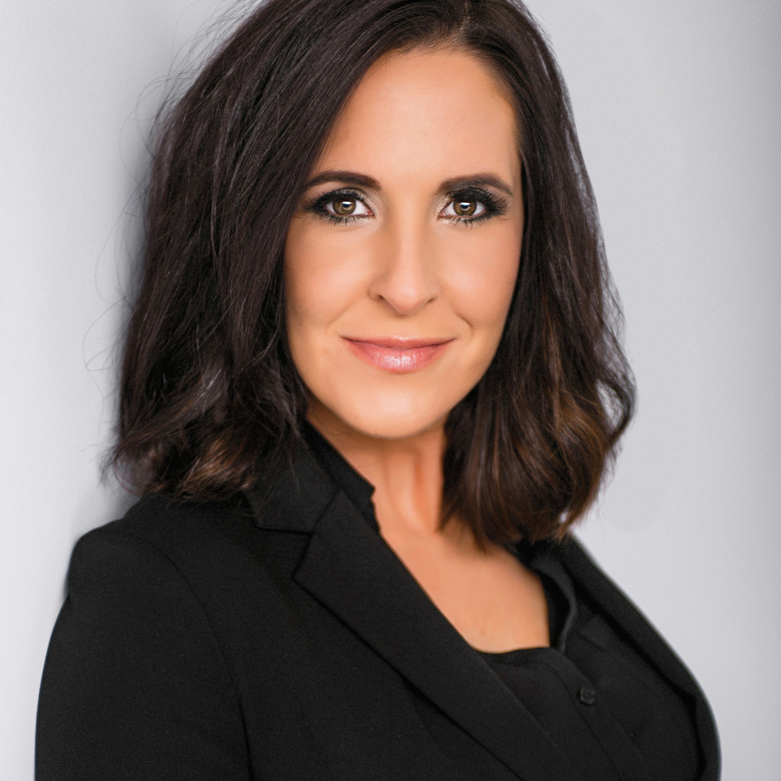 Dubuque Photographer Modern Headshot Gallery