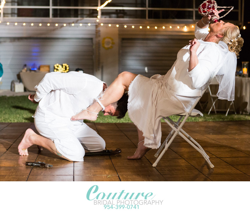 TOP RATED ISLAMORADA WEDDING PHOTOGRAPHER