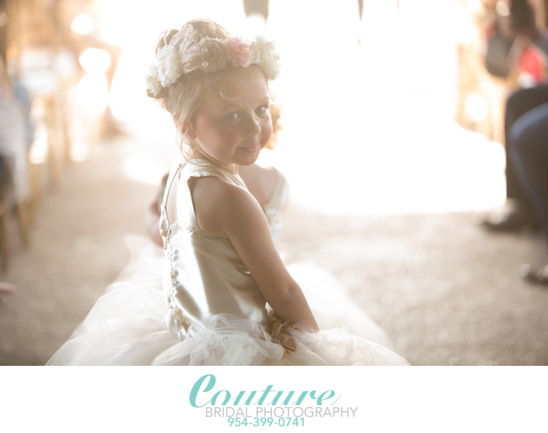 CANDID WEDDING PHOTOGRAPHY: FLOWER GIRLS