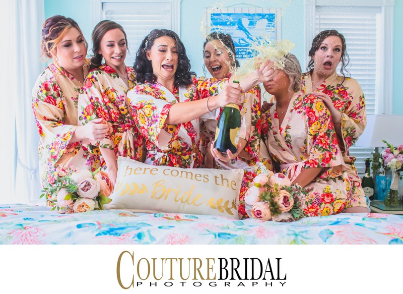 FUN BRIDAL PARTY PICTURES BEFORE THE WEDDING