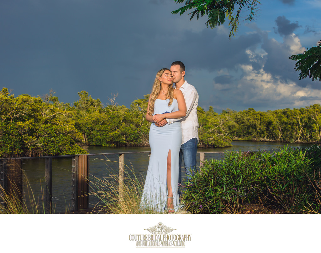 ENGAGEMENT PHOTOS IN MIAMI, BROWARD AND PALM BEACH