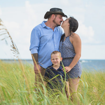 OAKLAND PARK ENGAGEMENT & COUPLES PHOTOGRAPHY