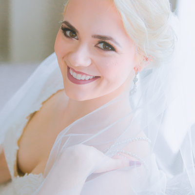 BRIDAL PORTRAITS AND WEDDING PHOTOGRAPHY IN MIAMI 