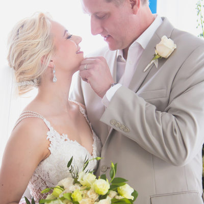 BRIDE AND GROOM WEDDING PHOTOGRAPHY PORTRAITS