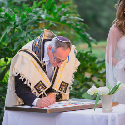 JEWISH WEDDING PHOTOGRAPHER KETUBAH SIGNING