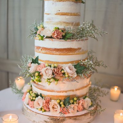 FORT LAUDERDALE WEDDING CAKE