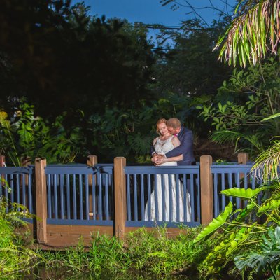 SUNDY HOUSE WEDDING: BRIDE AND GROOM PORTRAITS
