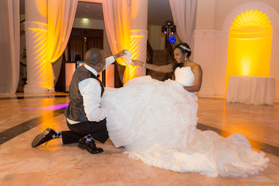 TOP RATED SOUTH BEACH MIAMI WEDDING PHOTOGRAPHERS