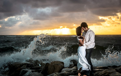 ARTISTIC WEDDING PHOTOGRAPHY: COUPLES PHOTOGRAPHY