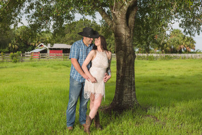 ENGAGEMENT AND WEDDING PHOTOGRAPHER PRICES IN ST. LUCIE