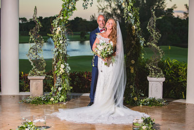 WEDDING PHOTOGRAPHERS CLOSE TO FORT LAUDERDALE