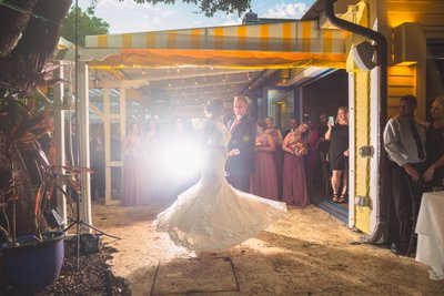 EPIC FIRST DANCE AT SUNDY HOUSE WEDDING