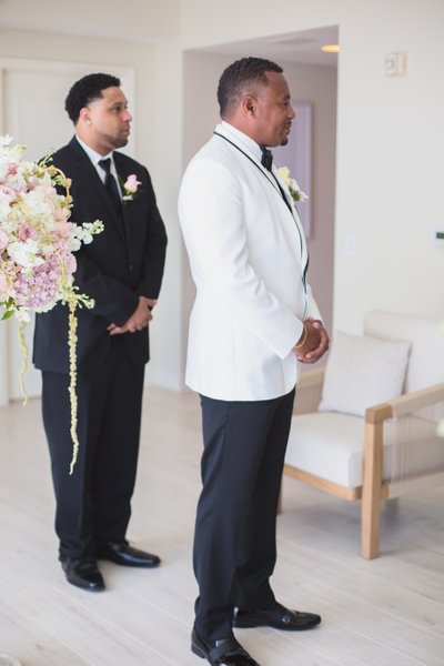 MIAMI WEDDING PHOTOGRAPHER GROOM AWAITING HIS BRIDE